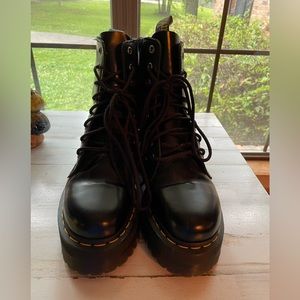 Dr. Marten’s Jadon Smooth Leather Platform Boots - black - men’s size 7